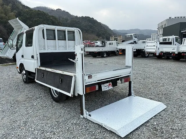 日野 デュトロ ABG-TRU300M(2WD)の写真13