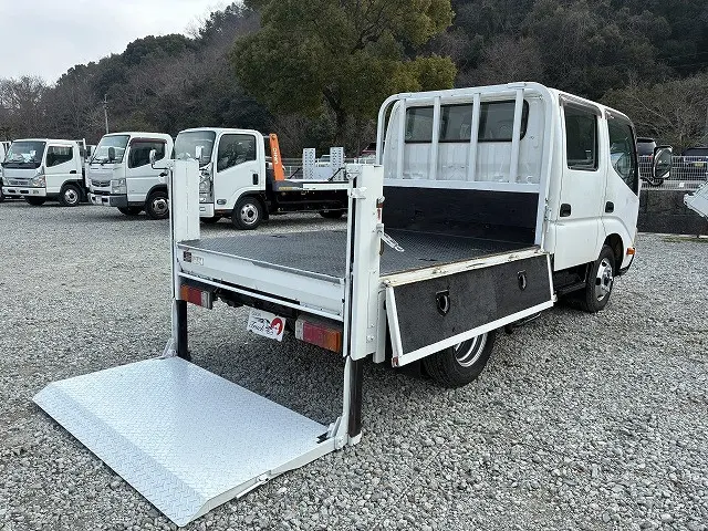 日野 デュトロ ABG-TRU300M(2WD)の写真15