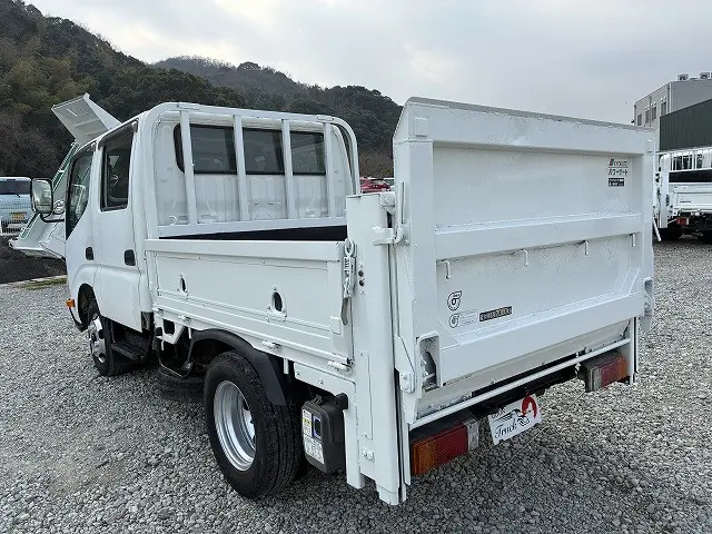 日野 デュトロ ABG-TRU300M(2WD)の写真25