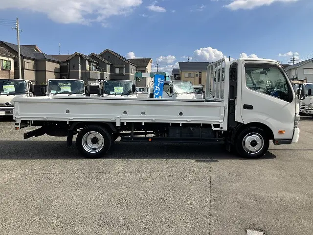 トヨタ ダイナ TPG-XZU710(2WD)の写真5