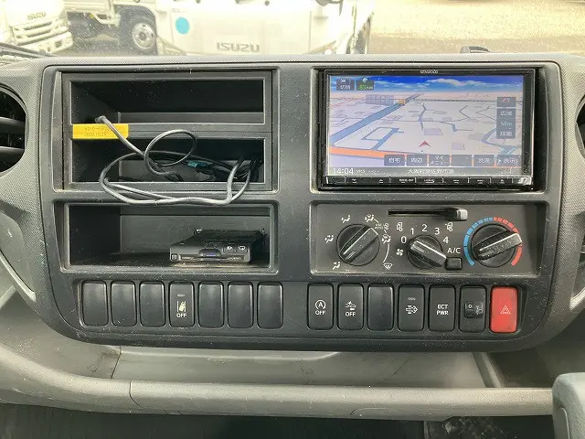 トヨタ ダイナ TPG-XZU710(2WD)の写真32