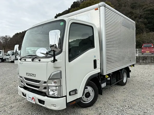 いすゞ エルフ 2RG-NLR88AN(2WD)の写真1