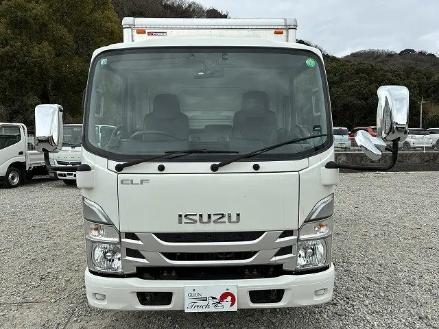 いすゞ エルフ 2RG-NLR88AN(2WD)の写真2