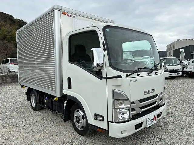 いすゞ エルフ 2RG-NLR88AN(2WD)の写真34