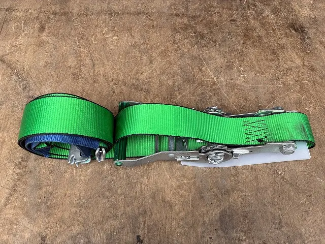 いすゞ エルフ 2RG-NLR88AN(2WD)の写真40