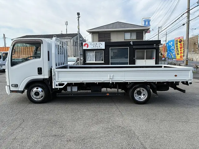 いすゞ エルフ 2RG-NPR88AR(2WD)の写真4