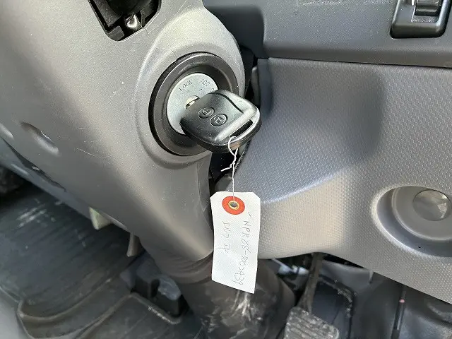 いすゞ エルフ 2RG-NPR88AR(2WD)の写真34