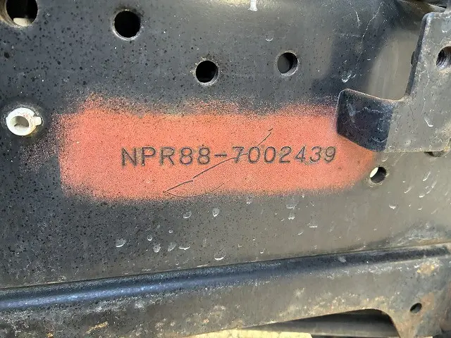 いすゞ エルフ 2RG-NPR88AR(2WD)の写真47
