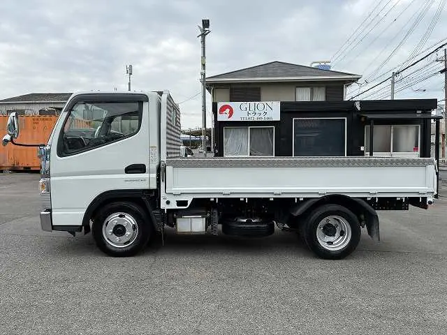 三菱 キャンター 2RG-FBA20(2WD)の写真4