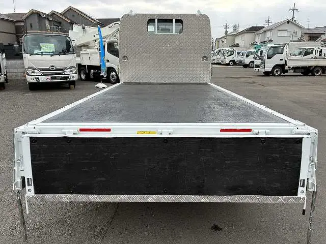 三菱 キャンター 2RG-FBA20(2WD)の写真14