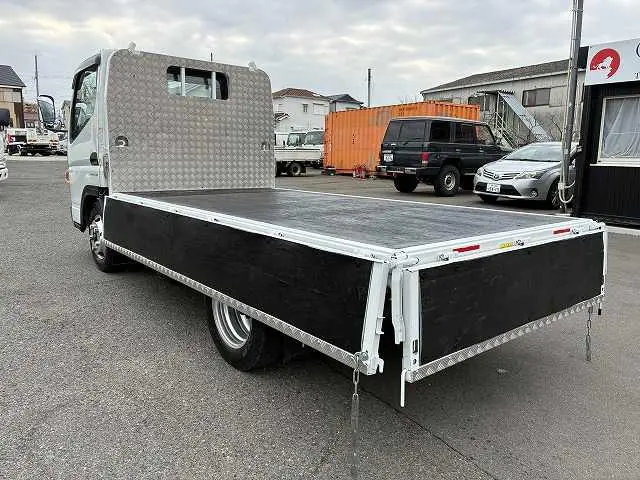 三菱 キャンター 2RG-FBA20(2WD)の写真15