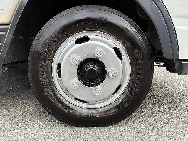 三菱 キャンター 2RG-FBA20(2WD)の写真20