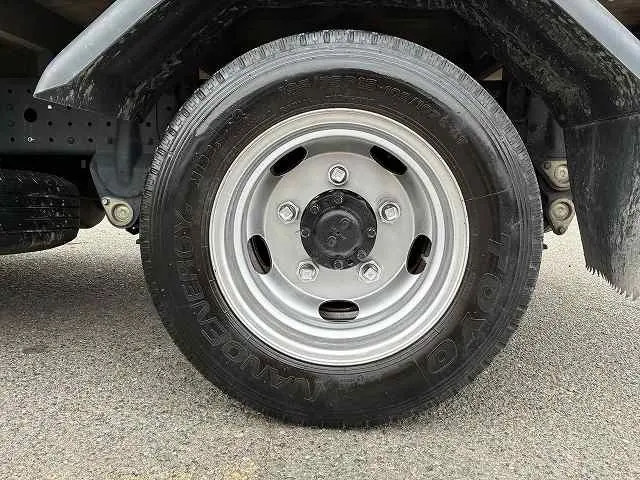 三菱 キャンター 2RG-FBA20(2WD)の写真22