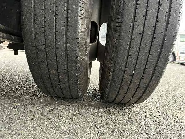 三菱 キャンター 2RG-FBA20(2WD)の写真26