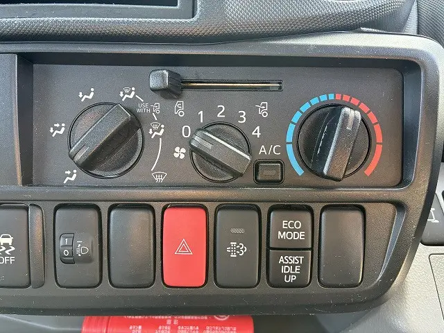 トヨタ ダイナ 2RG-XZU605(2WD)の写真31