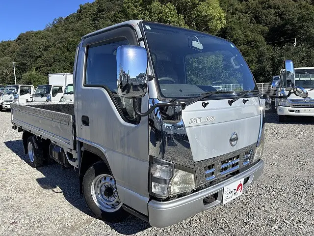 日産 アトラス KR-AHR69(2WD)の写真3