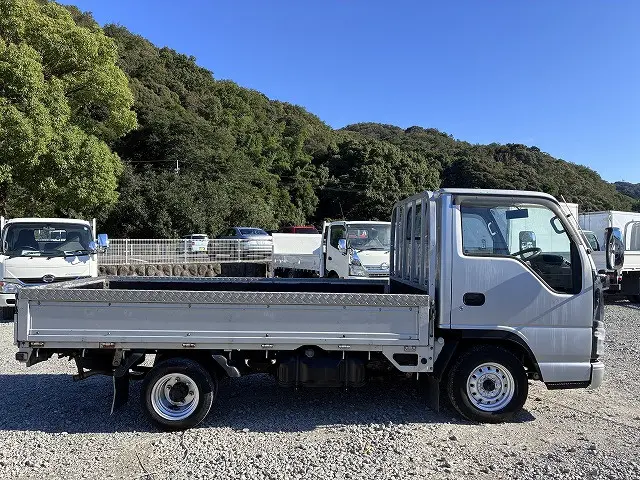 日産 アトラス KR-AHR69(2WD)の写真5