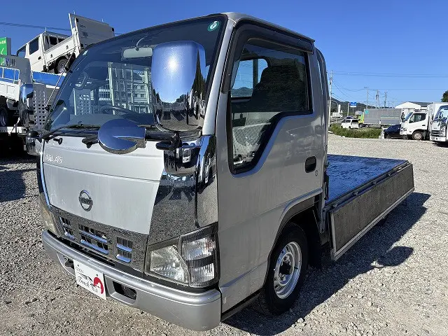 日産 アトラス KR-AHR69(2WD)の写真9