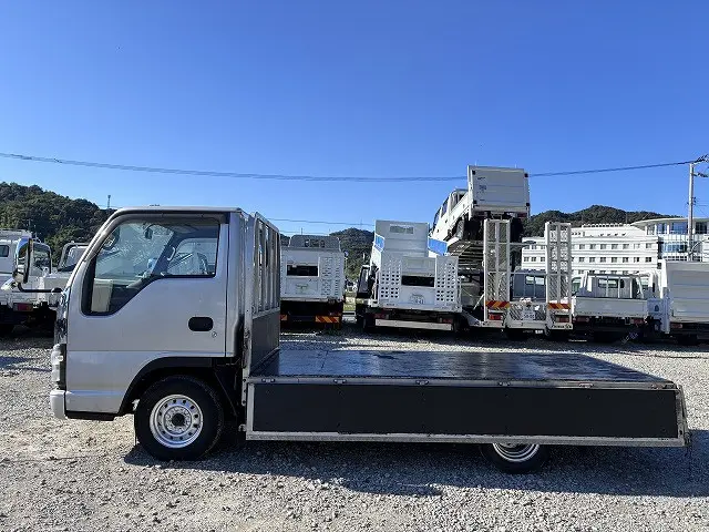 日産 アトラス KR-AHR69(2WD)の写真11