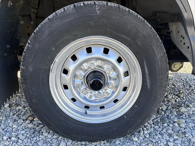 日産 アトラス KR-AHR69(2WD)の写真32
