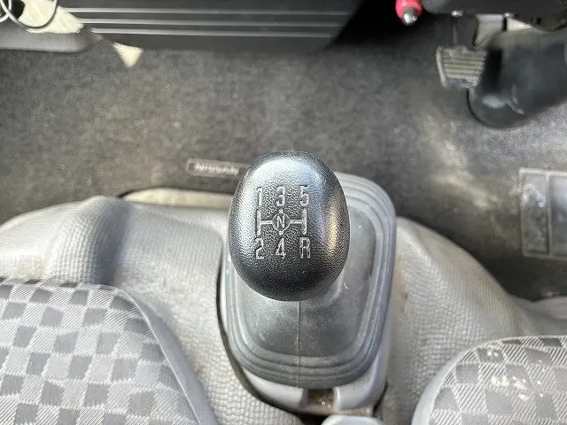 日産 アトラス KR-AHR69(2WD)の写真33