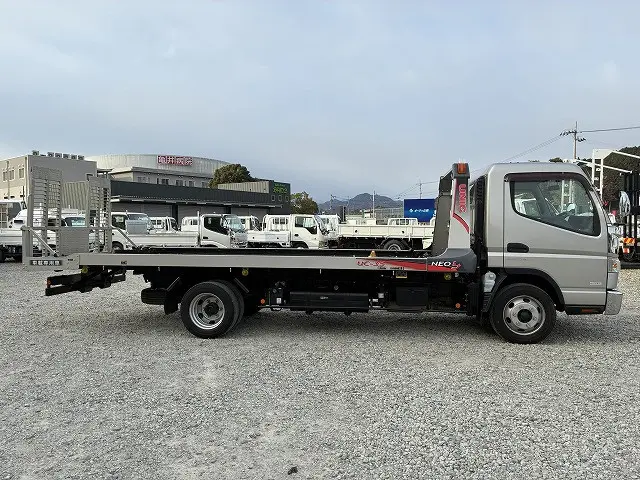 三菱 キャンター TKG-FEB80(2WD)の写真5