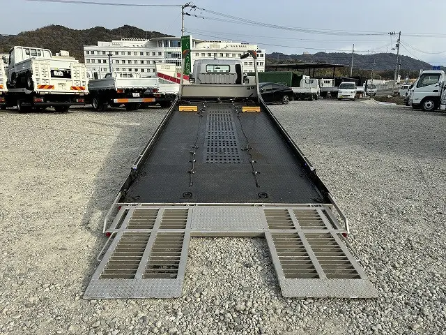 三菱 キャンター TKG-FEB80(2WD)の写真14