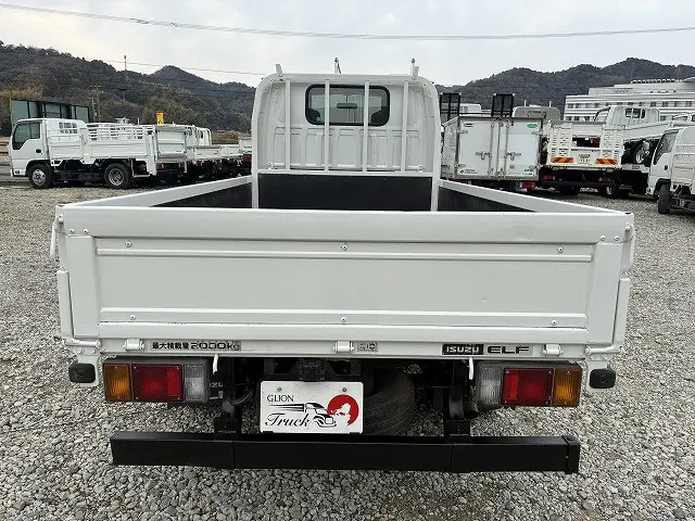 いすゞ エルフ BKG-NJR85A(2WD)の写真7