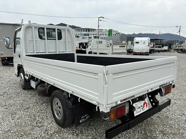 いすゞ エルフ BKG-NJR85A(2WD)の写真26