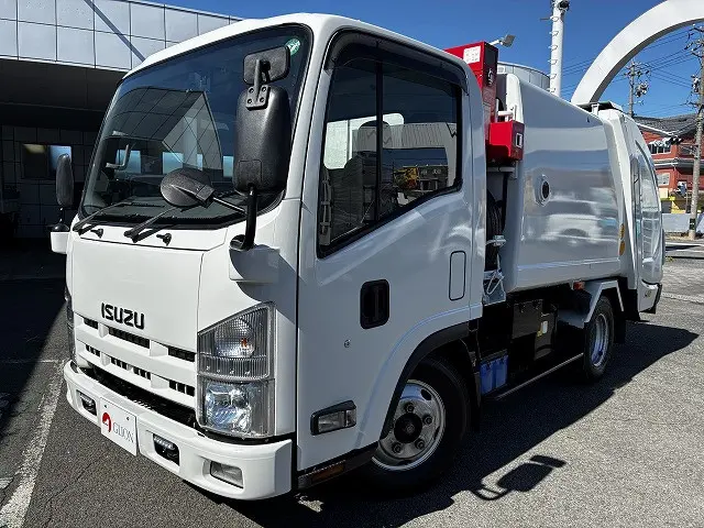 いすゞ エルフ TKG-NMR85AN(2WD)の写真6