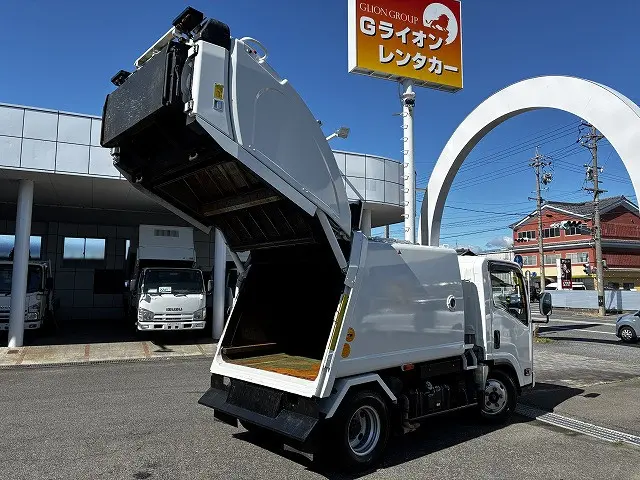 いすゞ エルフ TKG-NMR85AN(2WD)の写真11