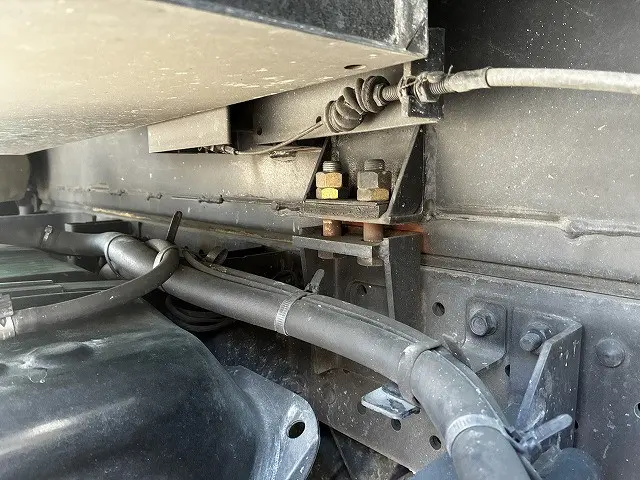 いすゞ エルフ TKG-NMR85AN(2WD)の写真25