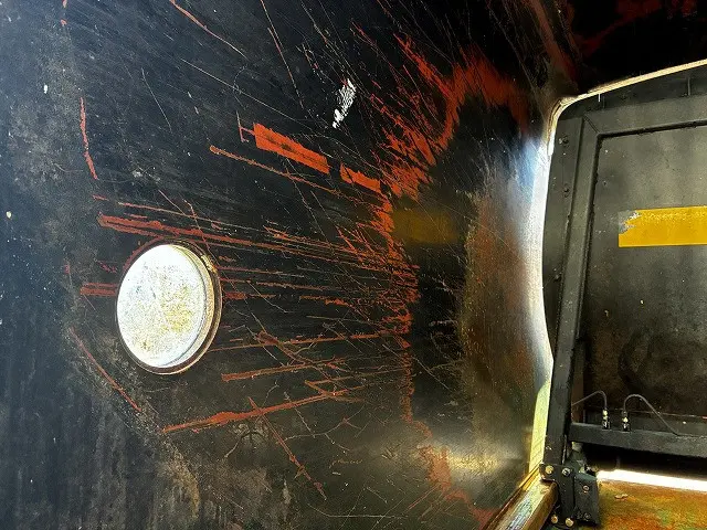 いすゞ エルフ TKG-NMR85AN(2WD)の写真34