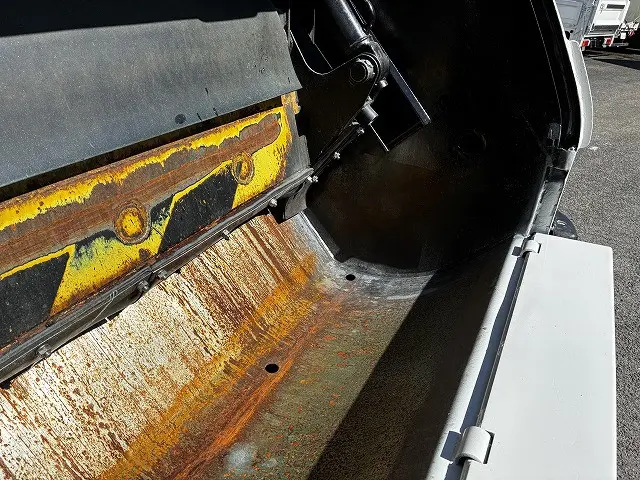 いすゞ エルフ TKG-NMR85AN(2WD)の写真46