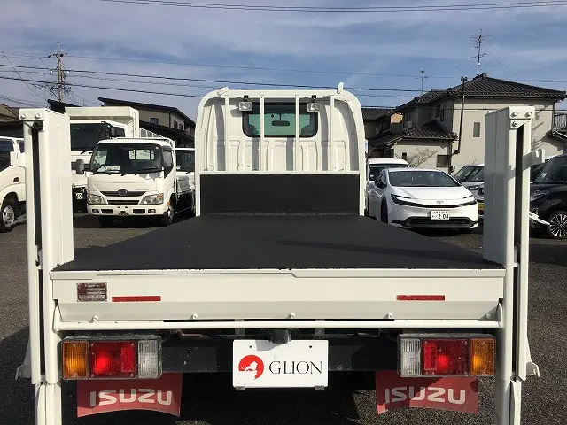 いすゞ エルフ TRG-NKR85A(2WD)の写真16