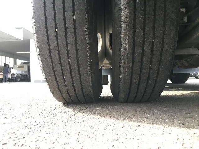 いすゞ エルフ TRG-NKR85A(2WD)の写真34