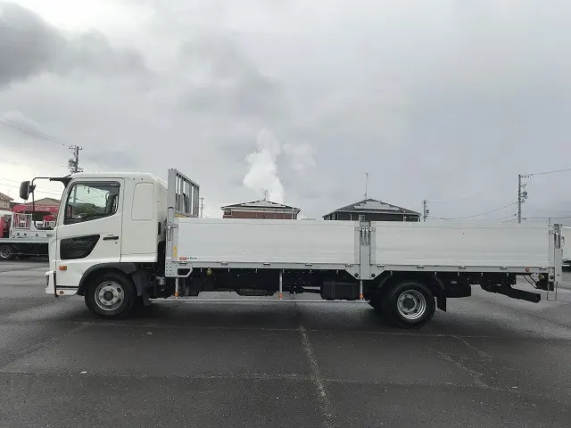 日野 レンジャー 2KG-FD2ABA(2WD)の写真7