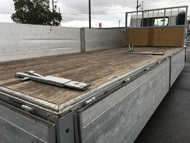 日野 レンジャー 2KG-FD2ABA(2WD)の写真20