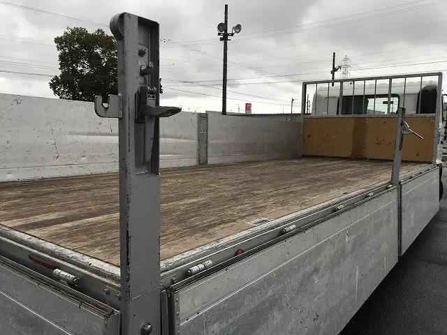 日野 レンジャー 2KG-FD2ABA(2WD)の写真21