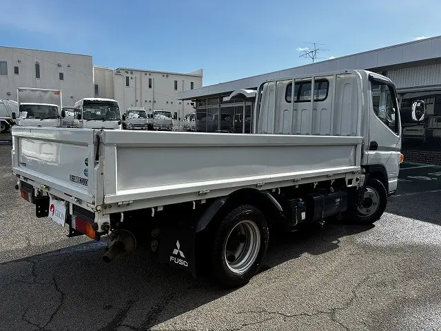 三菱 キャンター 2RG-FBA20(2WD)の写真8