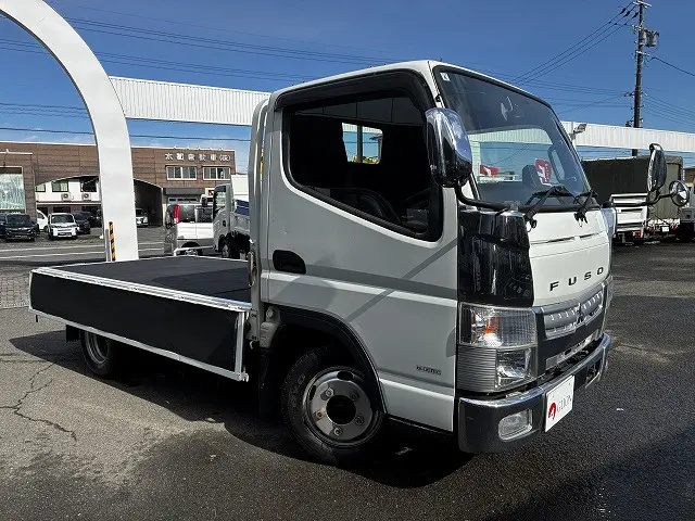 三菱 キャンター 2RG-FBA20(2WD)の写真10