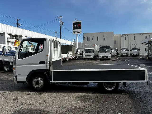 三菱 キャンター 2RG-FBA20(2WD)の写真11