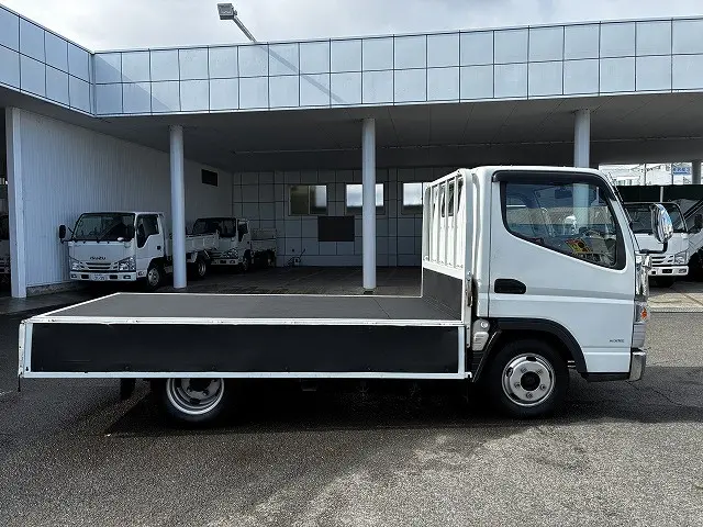 三菱 キャンター 2RG-FBA20(2WD)の写真12