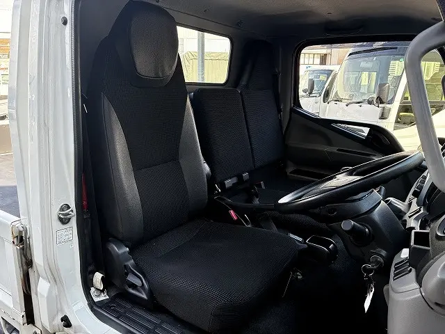 三菱 キャンター 2RG-FBA20(2WD)の写真24