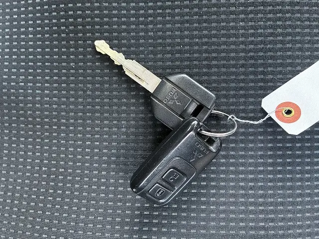 三菱 キャンター 2RG-FBA20(2WD)の写真27