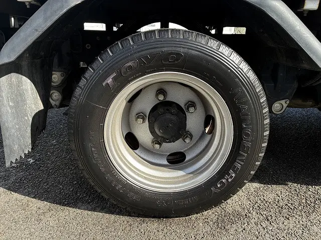 三菱 キャンター 2RG-FBA20(2WD)の写真39