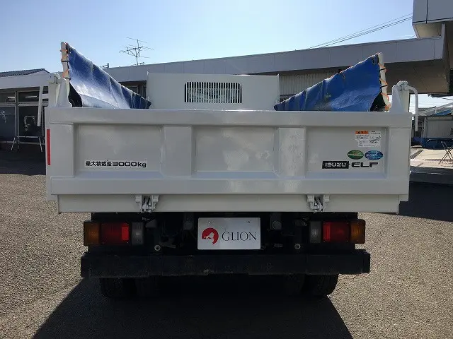 いすゞ エルフ 2RG-NKR88AD(2WD)の写真14