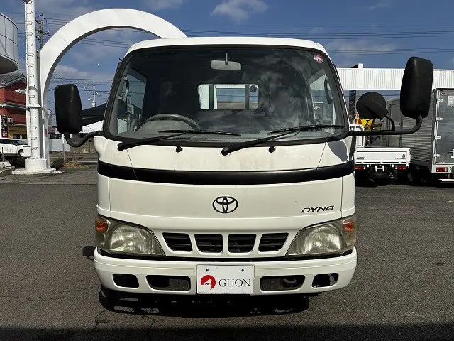 トヨタ ダイナ PB-XZU336(2WD)の写真2
