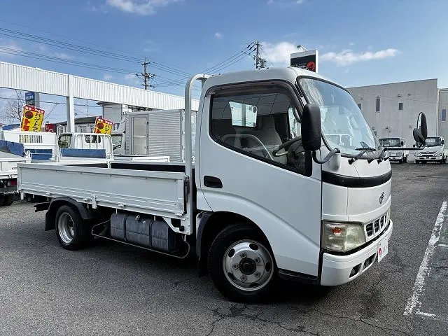 トヨタ ダイナ PB-XZU336(2WD)の写真3