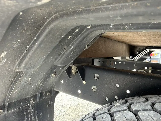 いすゞ エルフ 2RG-NJR88A(2WD)の写真43